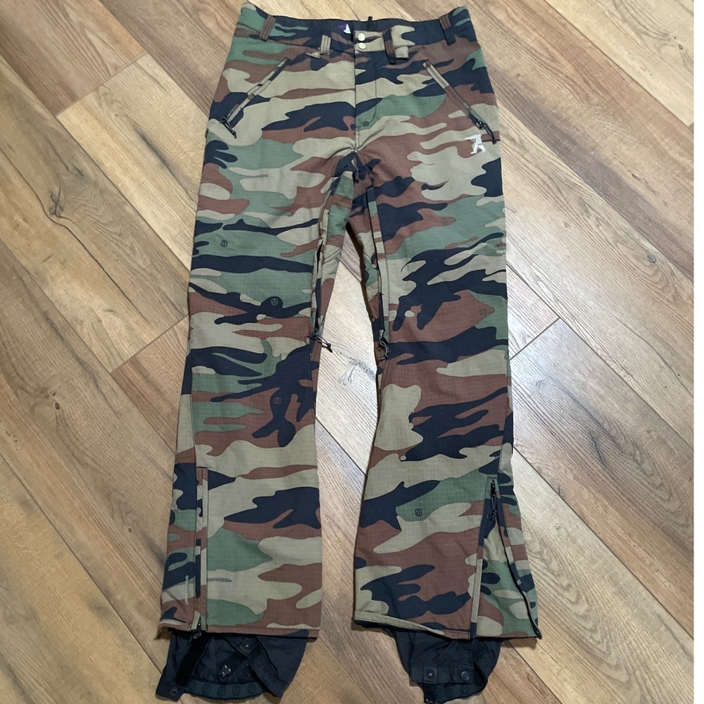 Special Blend Revolver Group Camo Snow Pants Mens XL 10K Waterproof Snowboard